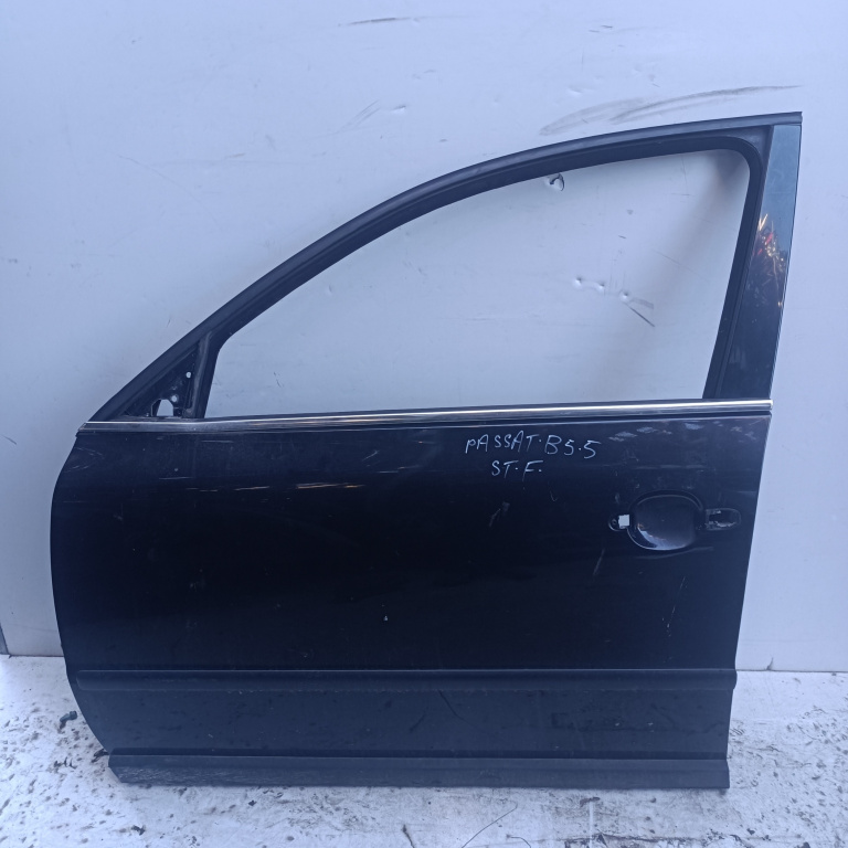 Usa / Portiera Vw Passat B5, B5.5 1996-2005 Negru Fata Stanga Break / Caravan / Station Wagon