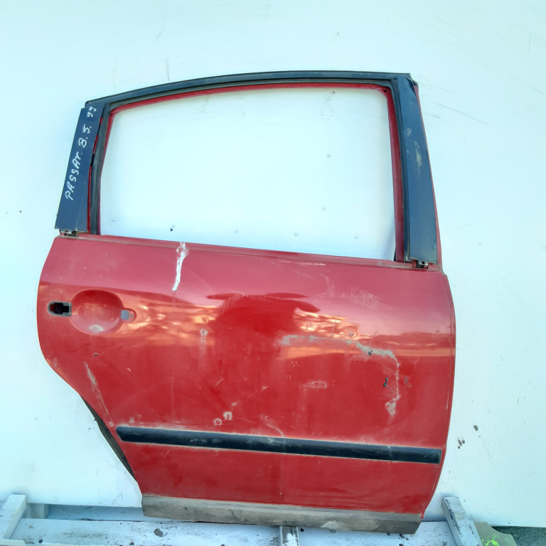 Usa / Portiera Vw Passat B5, B5.5 1996-2005 Spate Dreapta