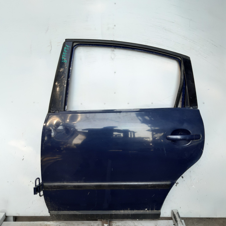Usa / Portiera Vw Passat B5, B5.5 1996-2005 Spate Stanga