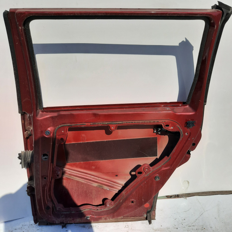 Usa / Portiera Vw Passat B5, B5.5 1996-2005 Portocaliu Rosu Spate Dreapta