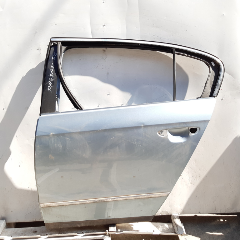 Usa / Portiera Vw Passat B6 2005-2010 Gri Spate Stanga