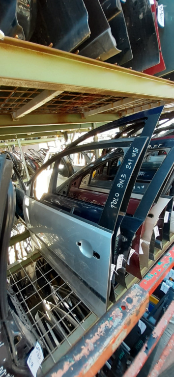 Usa / Portiera Vw Polo (9N, 9N3) 2002-2010 Alb Gri Fata Stanga