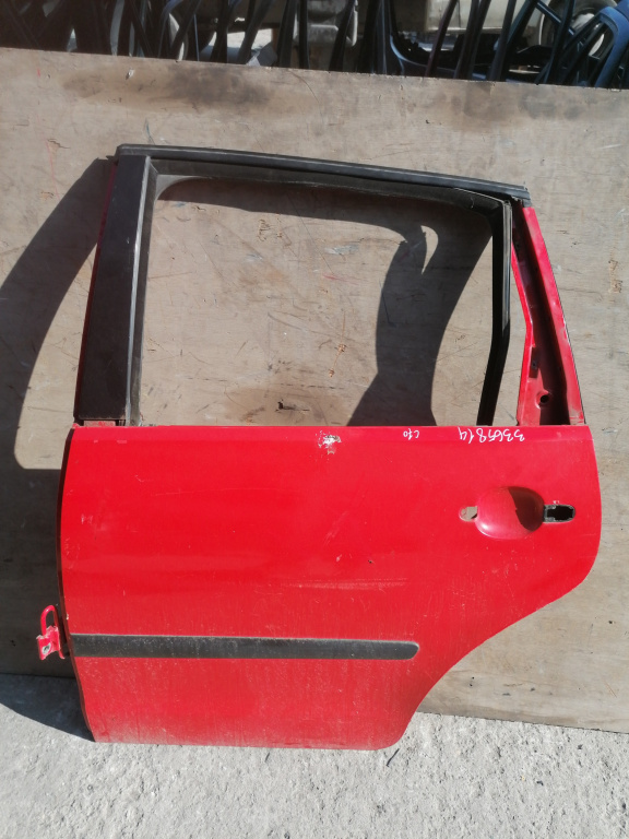 Usa / Portiera Vw Polo (9N, 9N3) 2002-2010 Rosu Spate Dreapta
