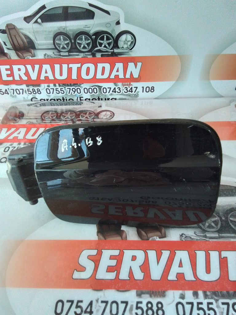 Usa rezervor Audi A4 facelift (2011-2015) [B8] 2.0 Motorina 2012, 8K0809999A