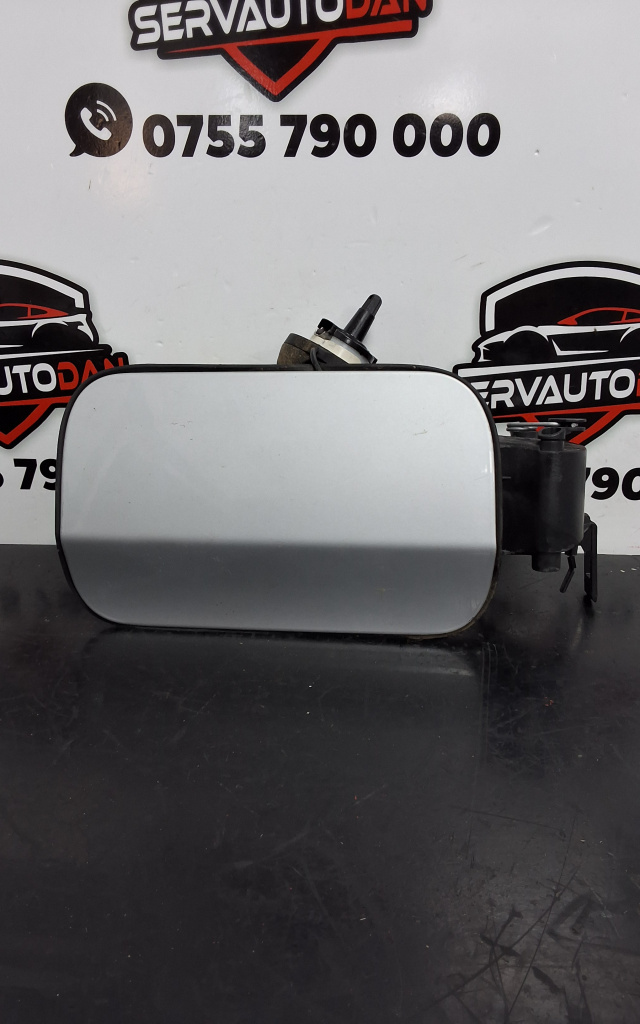 Usa rezervor BMW Seria 3 (2012-2019) [F31] 2.0 Motorina 2018, CU BUSON / 7238829 / COMBI