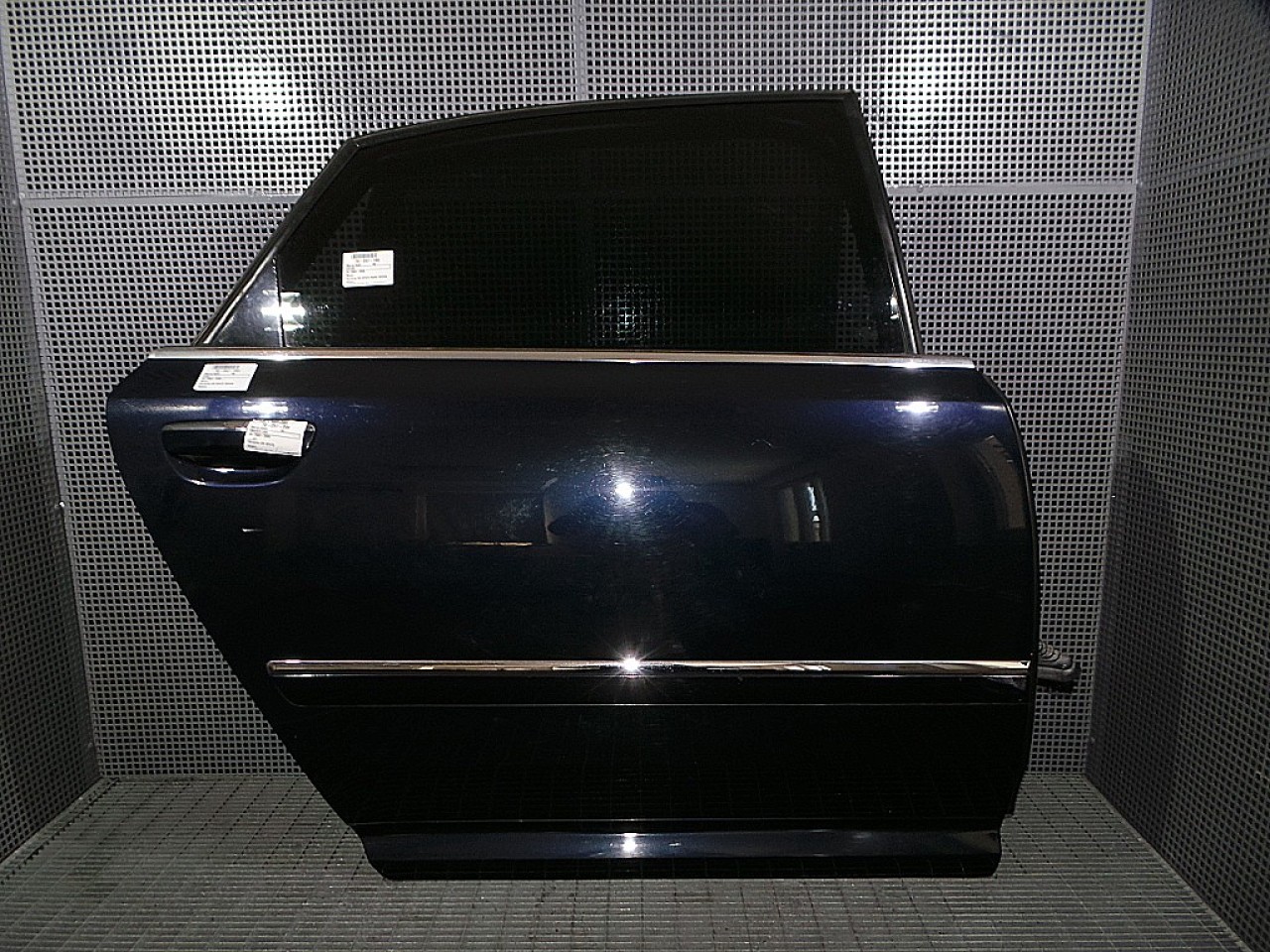 USA SPATE DREAPTA AUDI A8 - - (2002 2009)