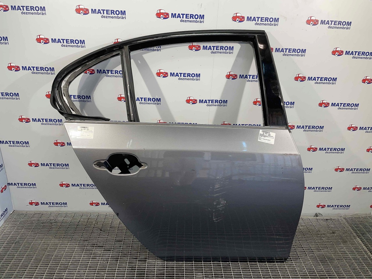 USA SPATE DREAPTA BMW SERIA 5 E 60 SERIA 5 E 60 - - (2007 2010)