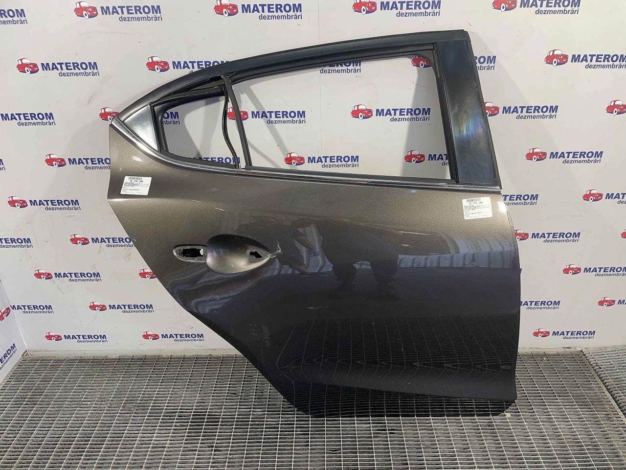 USA SPATE DREAPTA MAZDA 3 - - (2013 2018)