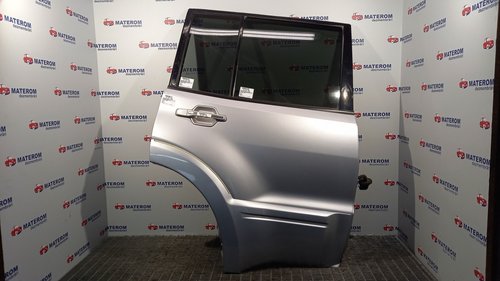 USA SPATE DREAPTA MITSUBISHI PAJERO - - (2000 2006)