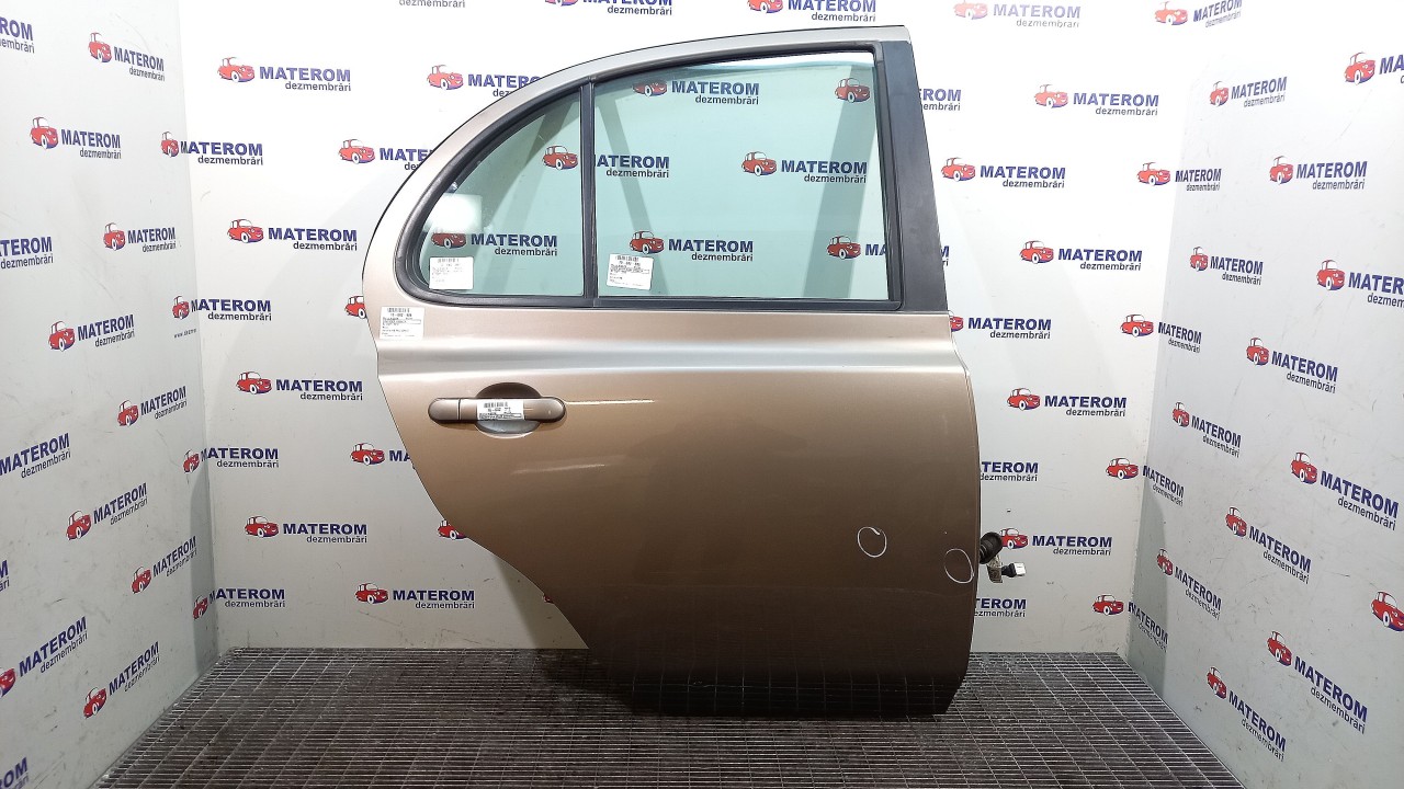 USA SPATE DREAPTA NISSAN MICRA - - (2007 2010)
