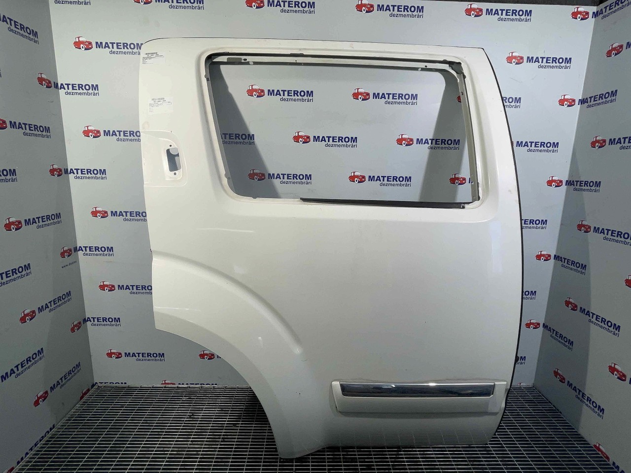 USA SPATE DREAPTA NISSAN PATHFINDER PATHFINDER - - (2010 2013)