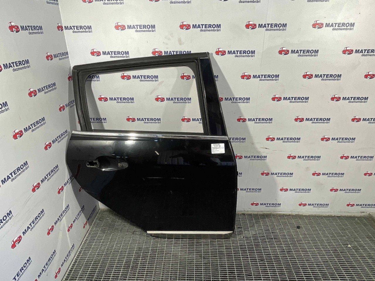 USA SPATE DREAPTA PEUGEOT 2008 - - (2013 2018)