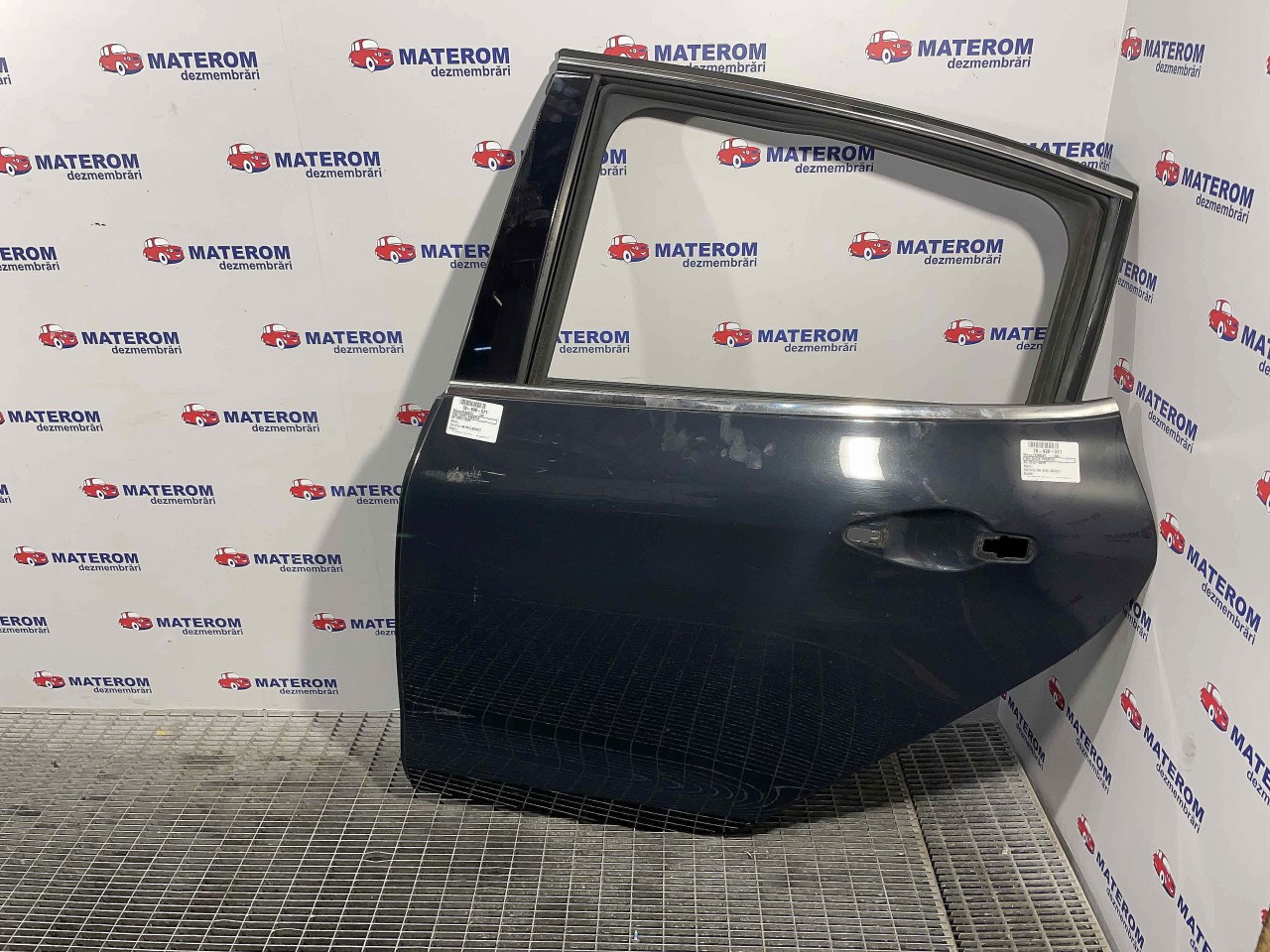 USA SPATE DREAPTA PEUGEOT 208 - - (2015 2019)