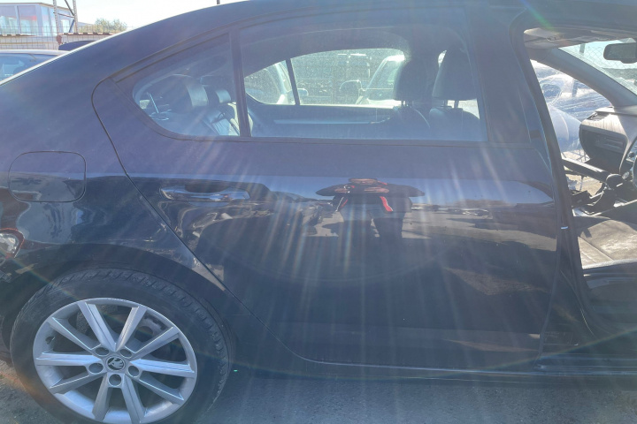 Usa spate dreapta Skoda Octavia 3 [2013 - 2017] Liftback 5-usi 1.6 TDI MT (105 hp)