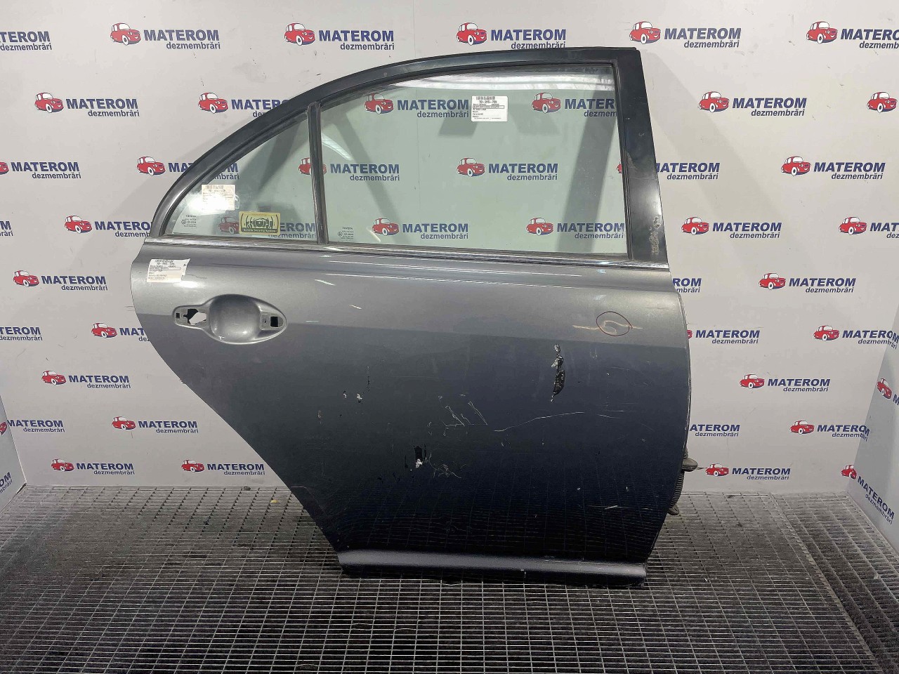 USA SPATE DREAPTA TOYOTA AVENSIS - - (2003 2008)