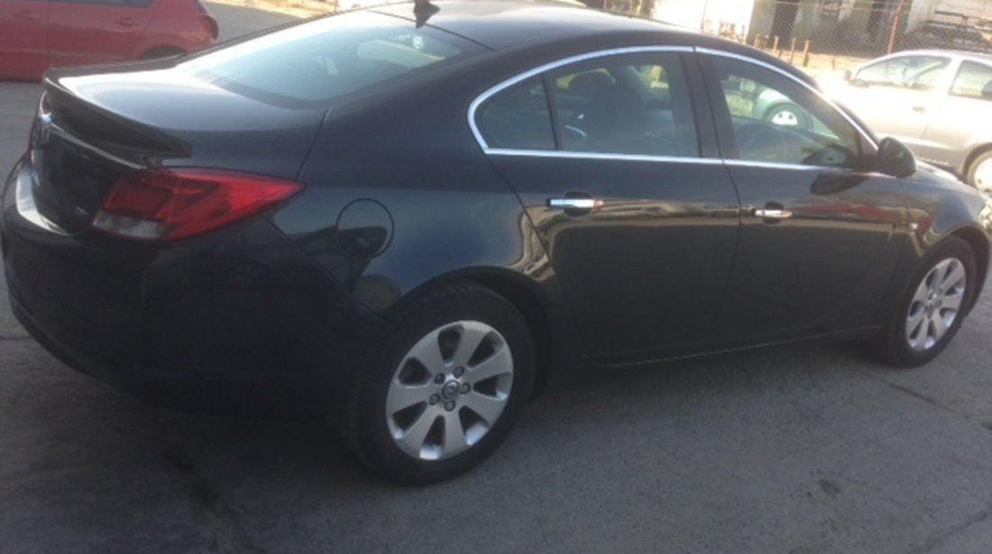 Usa spate Opel Insignia 2.0 cdti, an fabricatie 2011