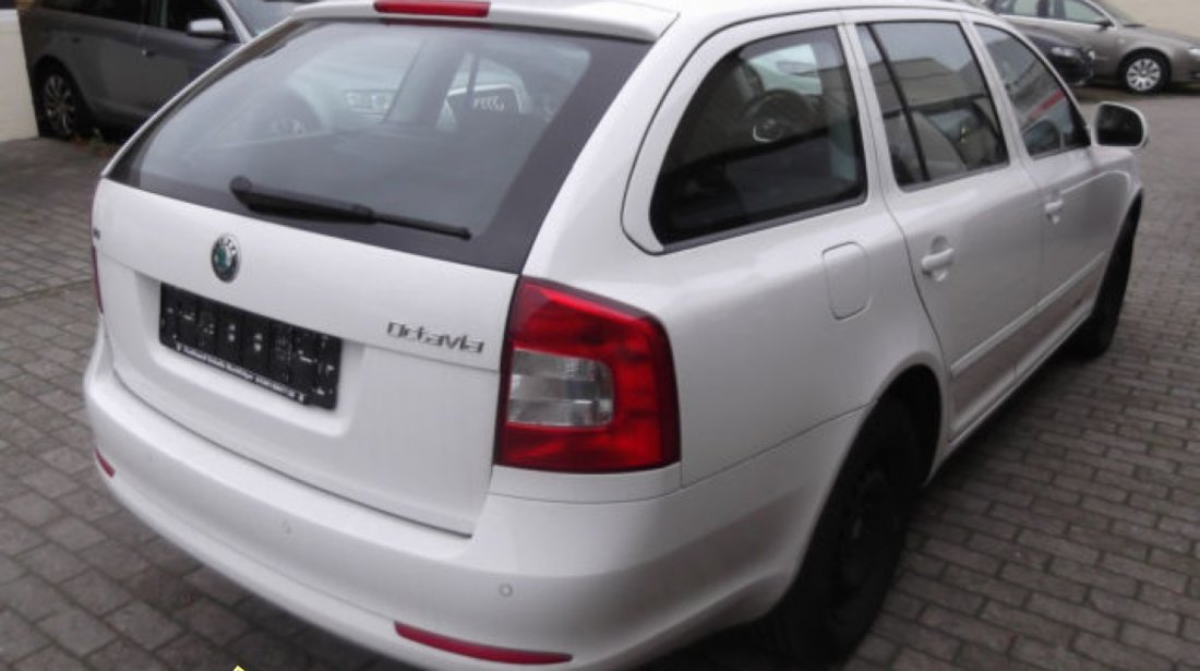 Usa spate Skoda Octavia 2 Facelift breck 2009 2010 2011 2012