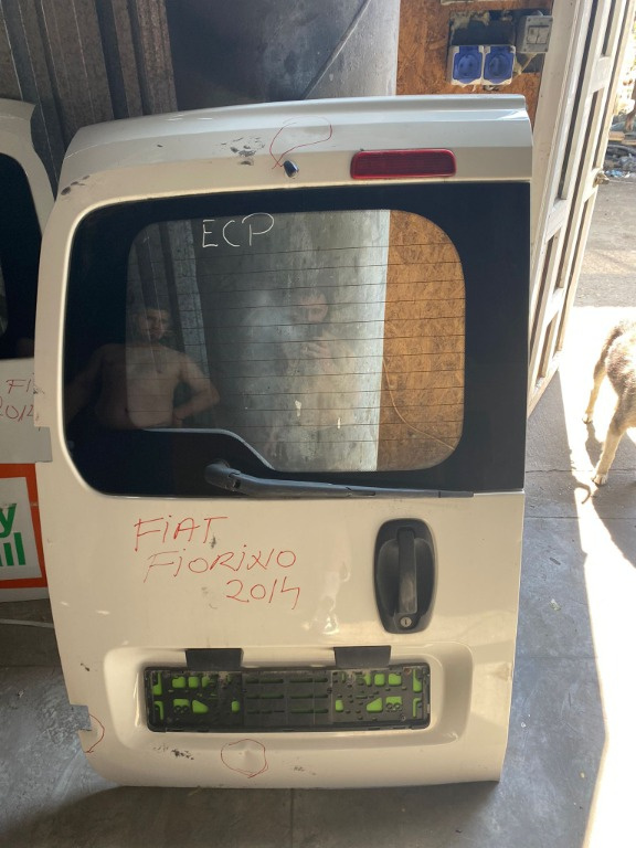 Usa spate stanga Fiat Fiorino 2011 2012 20103 2014 2015