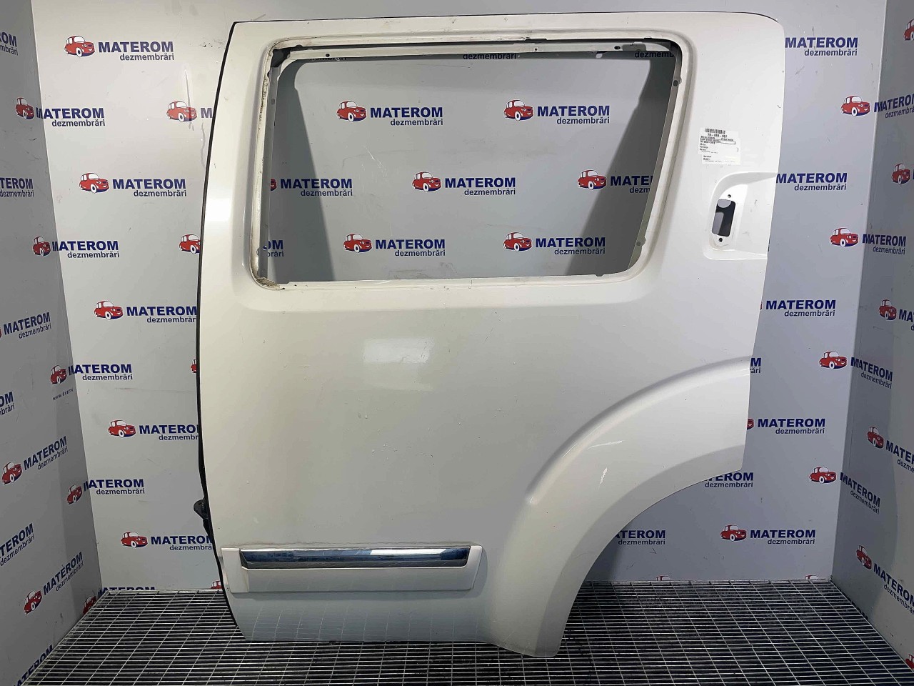 USA SPATE STANGA NISSAN PATHFINDER PATHFINDER - - (2010 2013)