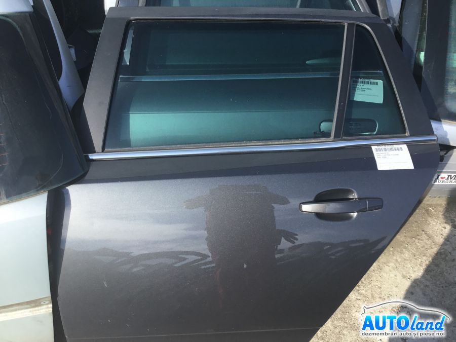 Usa Spate Stanga Opel ASTRA H combi 2004