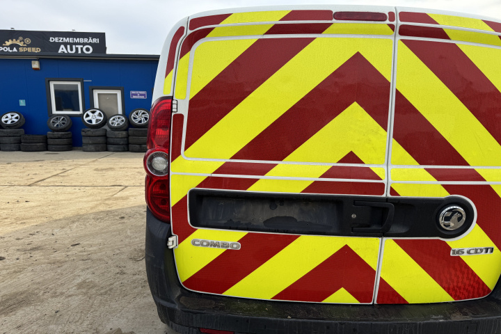 Usa spate stanga Opel Combo D [2011 - 2020]