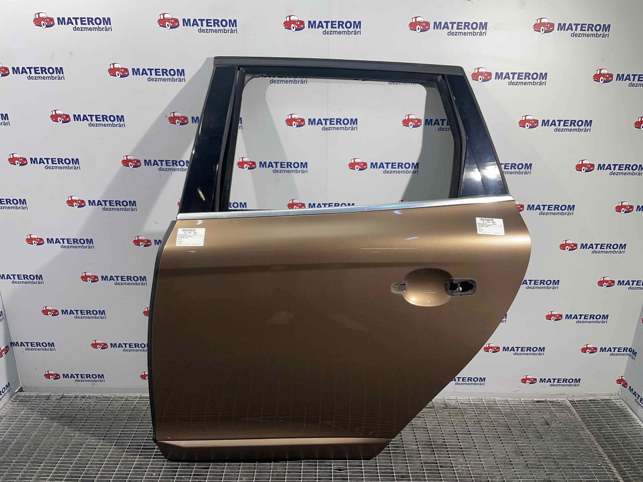 USA SPATE STANGA VOLVO XC 60 XC 60 - - (2008 2013)