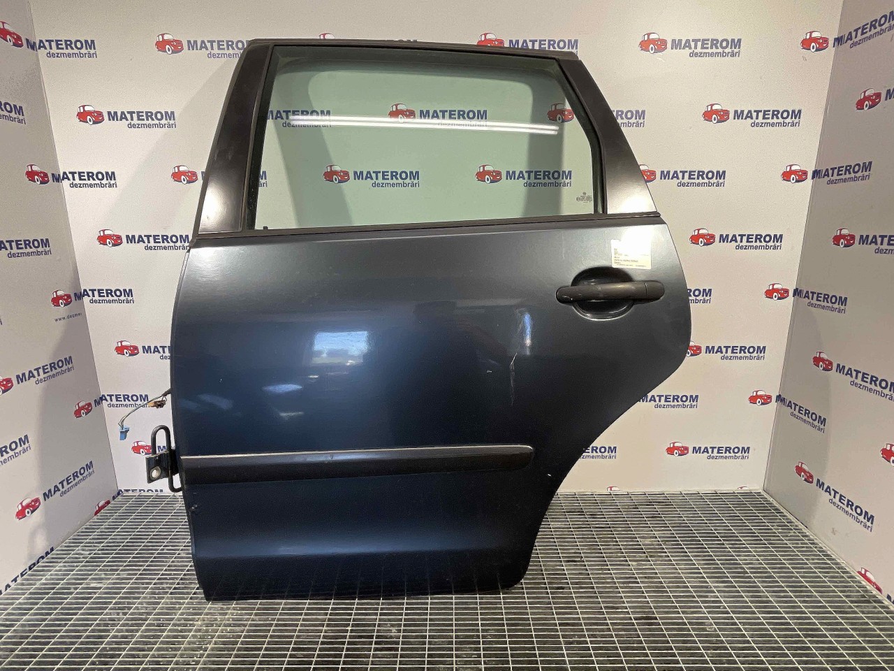 USA SPATE STANGA VW POLO - - (2002 2005)