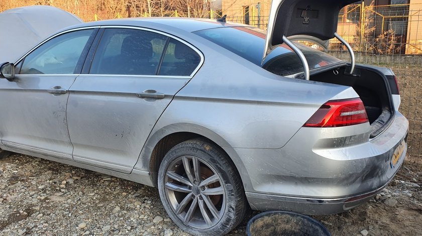Usa spate Vw Passat B8 2015 2016 2017 2018