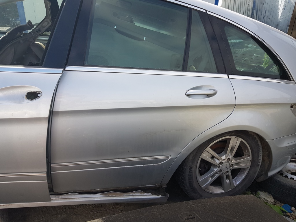 USA stânga spate Mercedes r class w251 SCURT