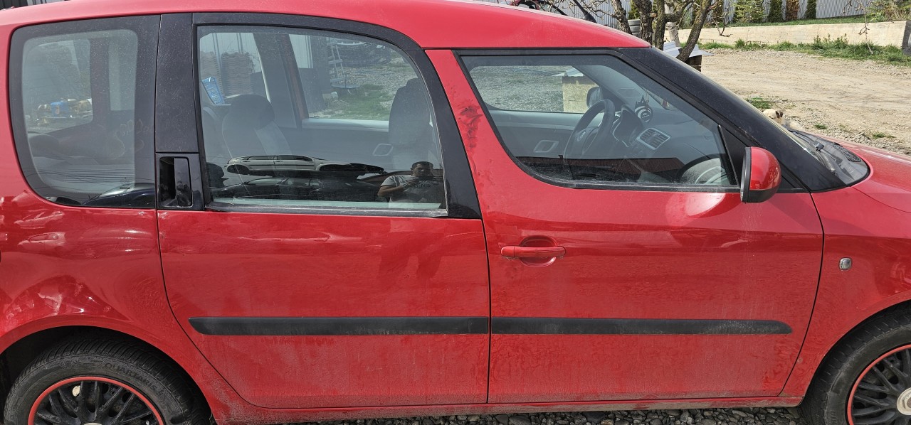 Usa stanga / dreapta fata Skoda Roomster 2007 2008 2009 2010