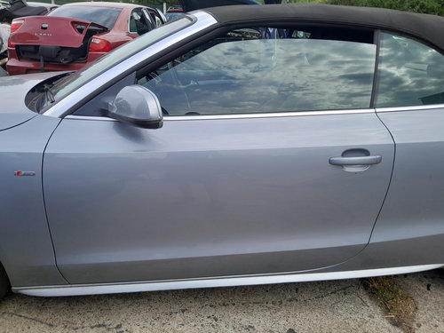 Usa stanga fata Audi A5 2.0 Motorina 2010, -