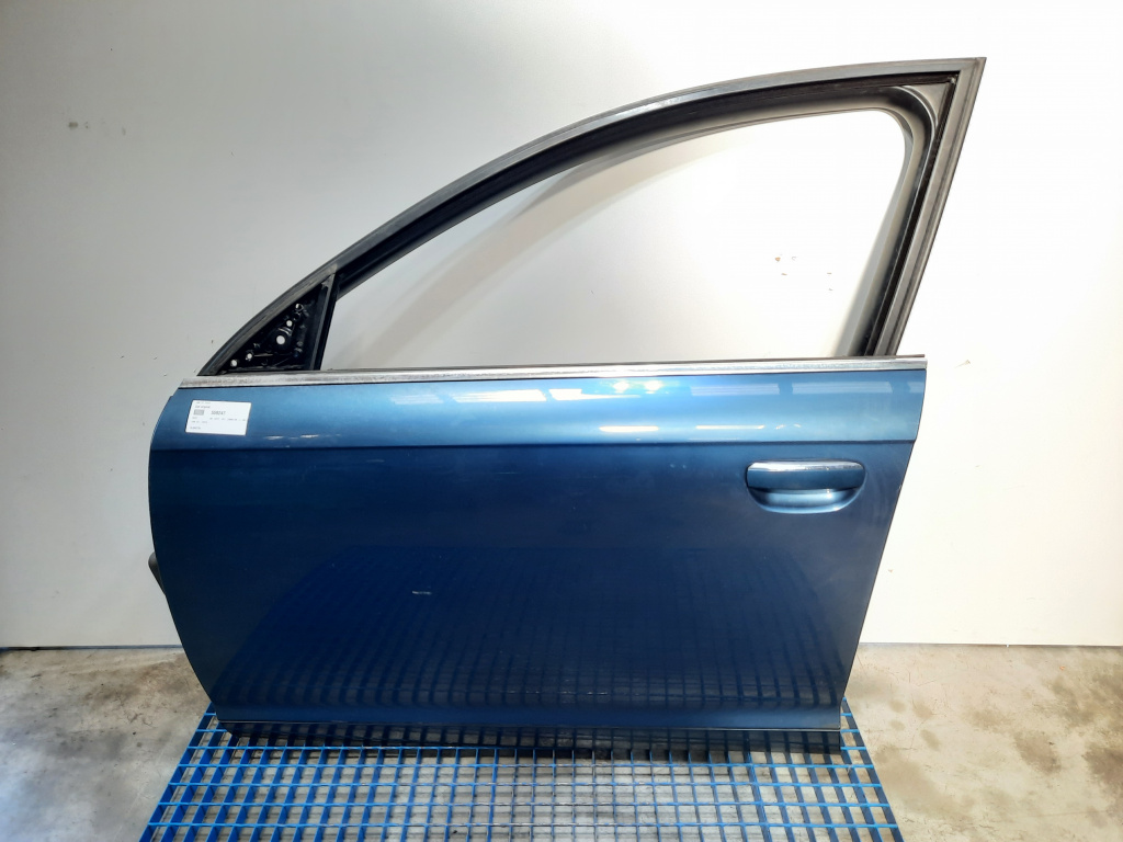 Usa stanga fata, Audi A6 (4F2, C6) (id:559247)