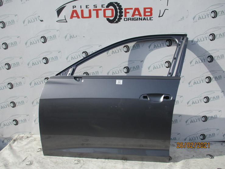 Usa stanga fata Audi A6 4K C8 an 2018-2019-2020-2021 F1SGP5I945