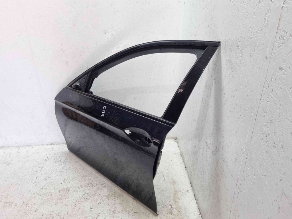 Usa stanga fata Bmw 5 Touring (F11) [Fabr 2011-2016] 416 CARBONSCHWARZ ML