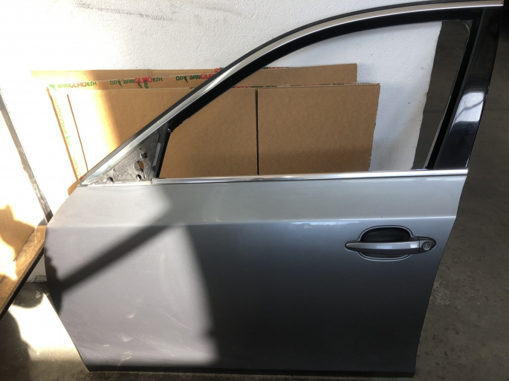 Usa stanga fata BMW 525 d E61 E60 combi 2009 (cod intern: 30531)