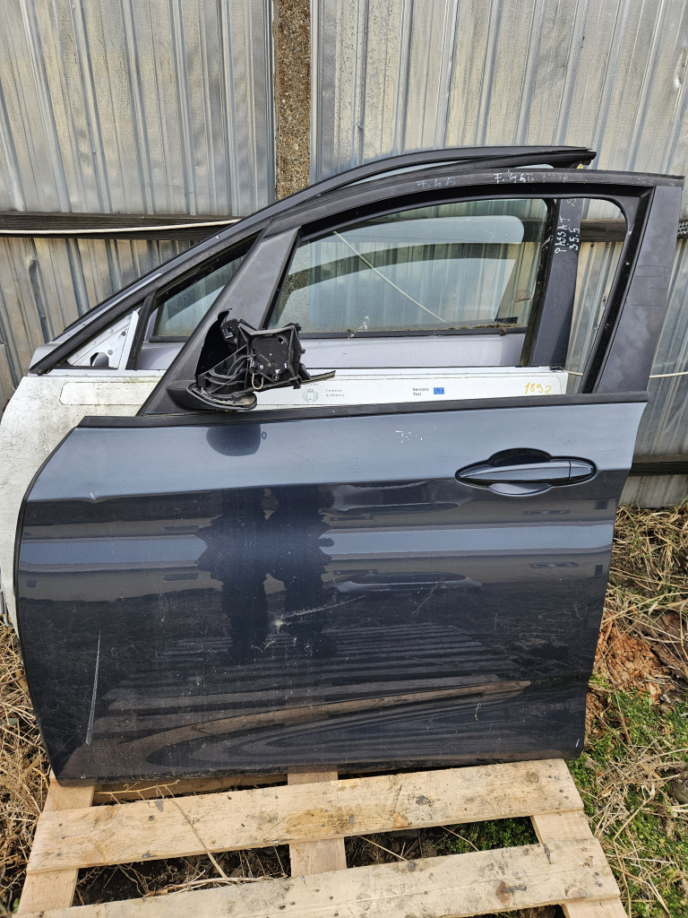 Usa stanga fata BMW Seria 2 F45 2015, CU MIC DEFECT