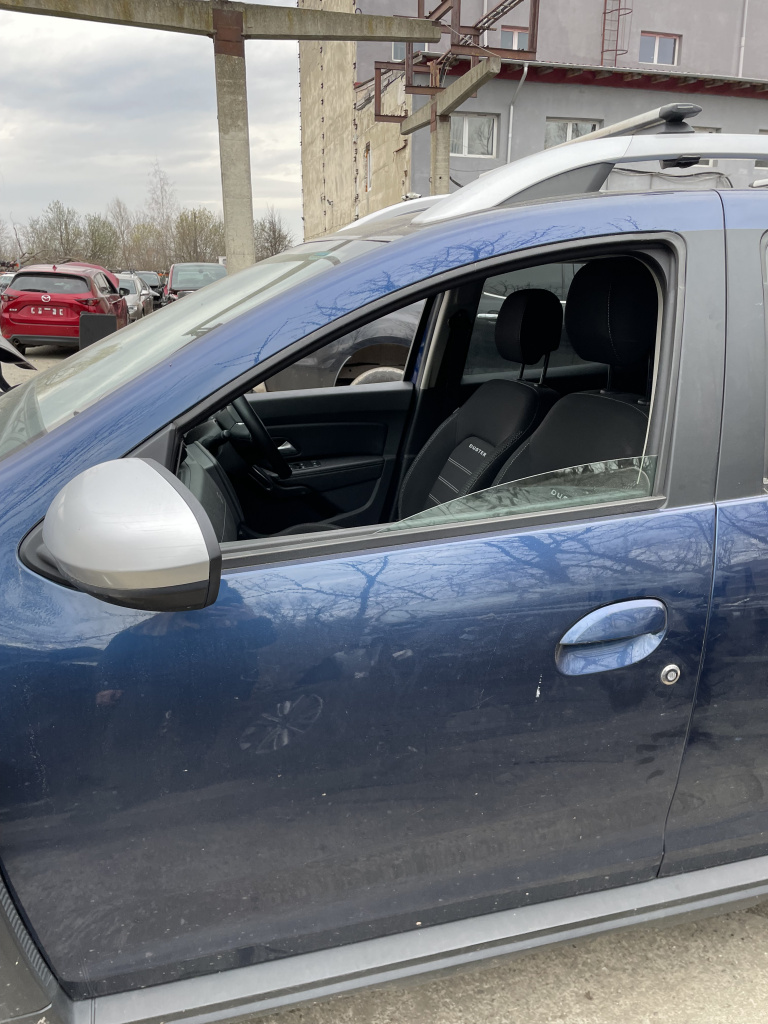 Usa stanga fata Dacia Duster 1.3 Benzina 2019