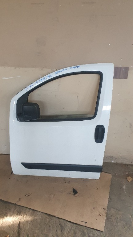 Usa stanga fata Fiat Fiorino 1.3 multijet an de fabricatie 2015