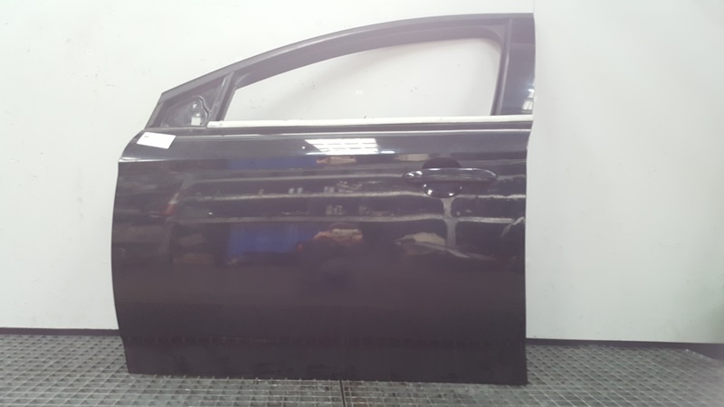 Usa stanga fata, Ford Mondeo 4 sedan