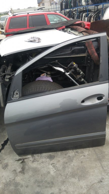 Usa stanga fata mercedes b-class w245 facelift