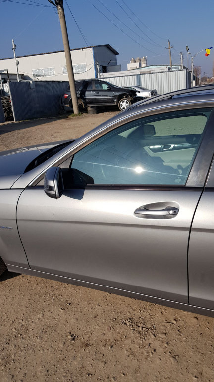 USA STANGA FATA MERCEDES C-CLASS W204 FACELIFT