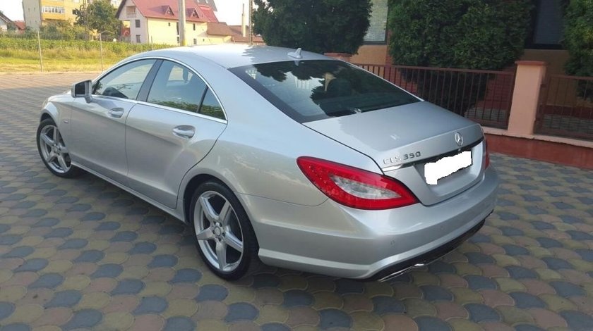 Usa stanga fata Mercedes CLS W218