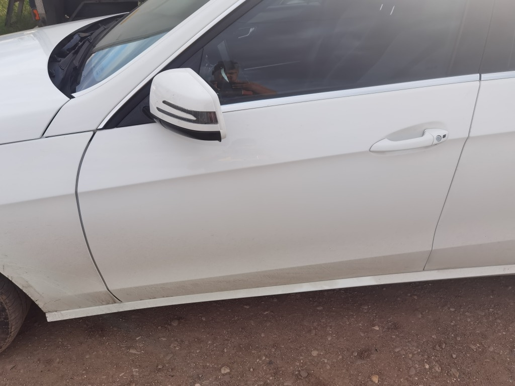 Usa stanga fata mercedes E220 cdi w212 facelift