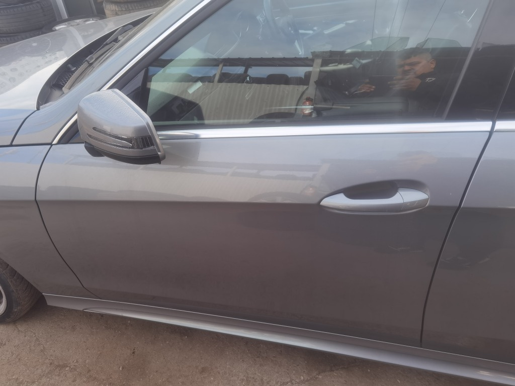 Usa stanga fata Mercedes e220 w212 facelift