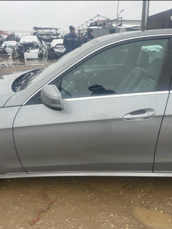 Usa stanga fata Mercedes e350 cdi w212 facelift