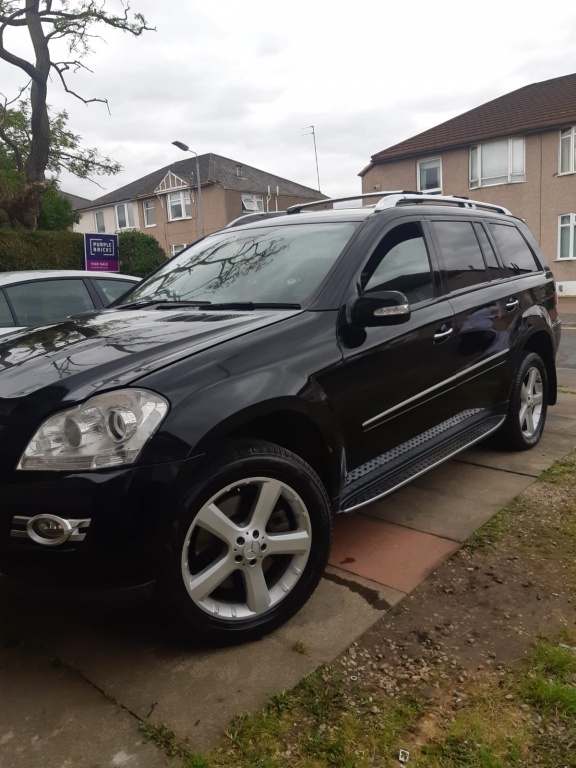 Usa stanga fata mercedes GL320 CDI X164