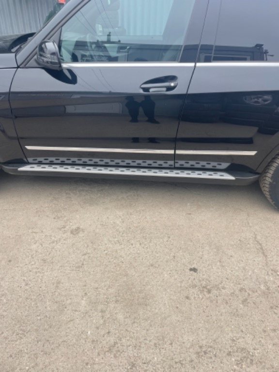 Usa stanga fata Mercedes Glk