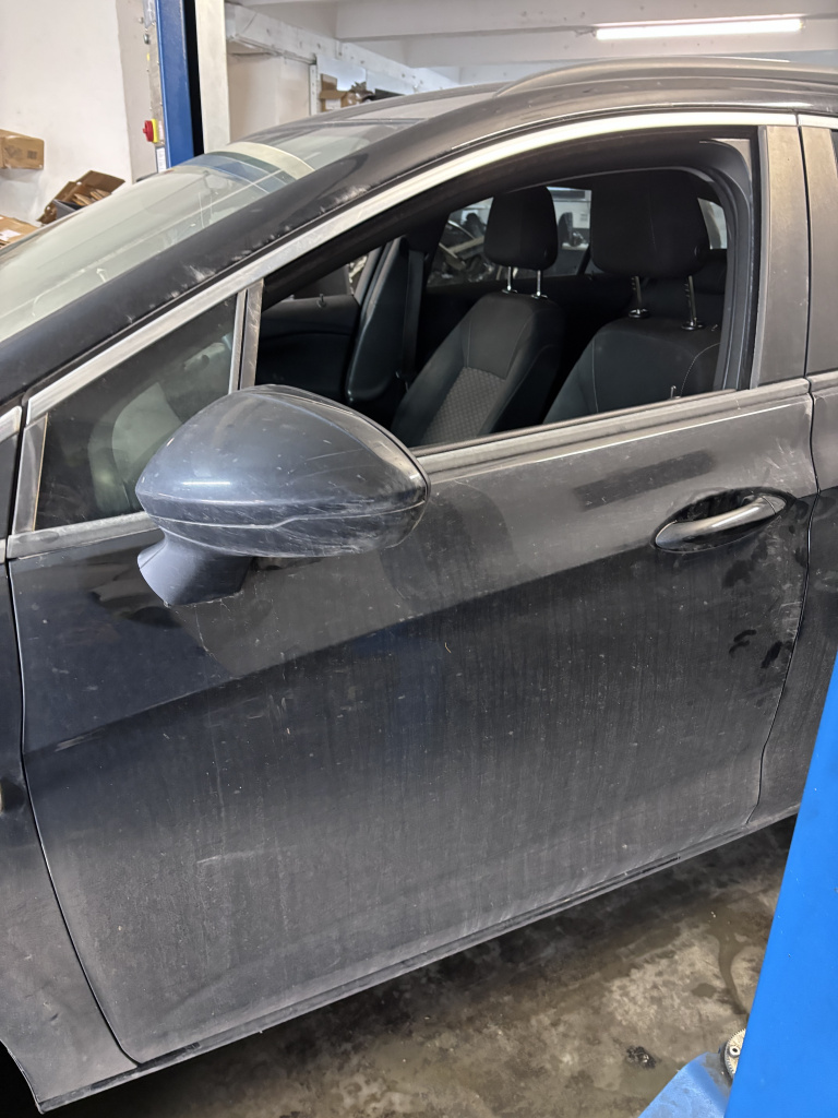 Usa stanga fata Opel Astra k Break 1.6 Motorina 2017, -