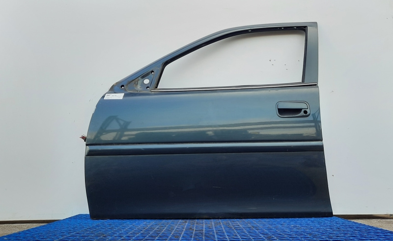 Usa stanga fata, Opel Vectra B (38) (id:565139)