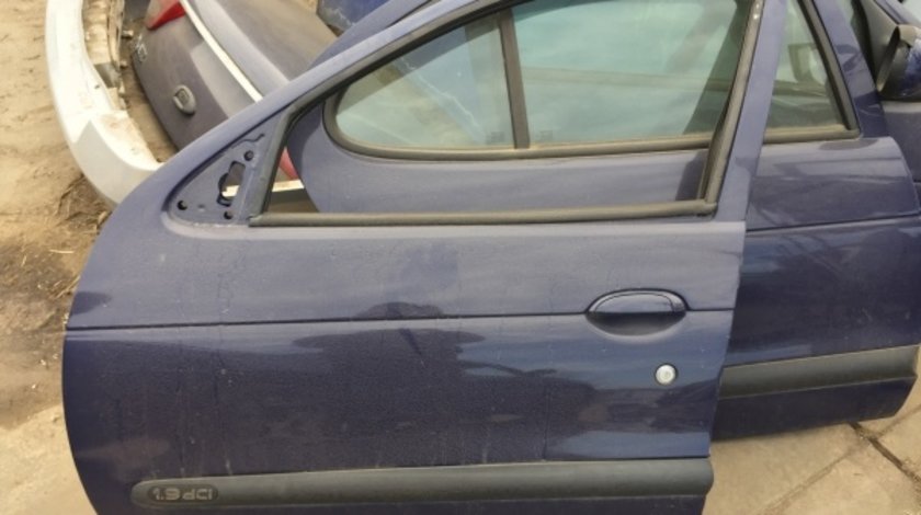 Usa stanga fata portiera stanga Renault Megane I (1996-2003)
